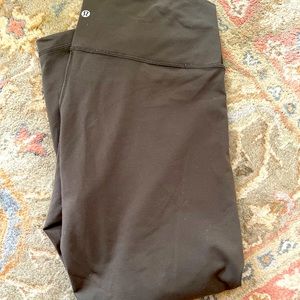 Lululemon size 14 olive green wunder under high rise tight 25”